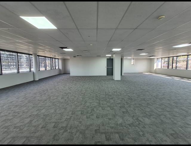 282M² OFFICE TO LET IN WOODMEAD